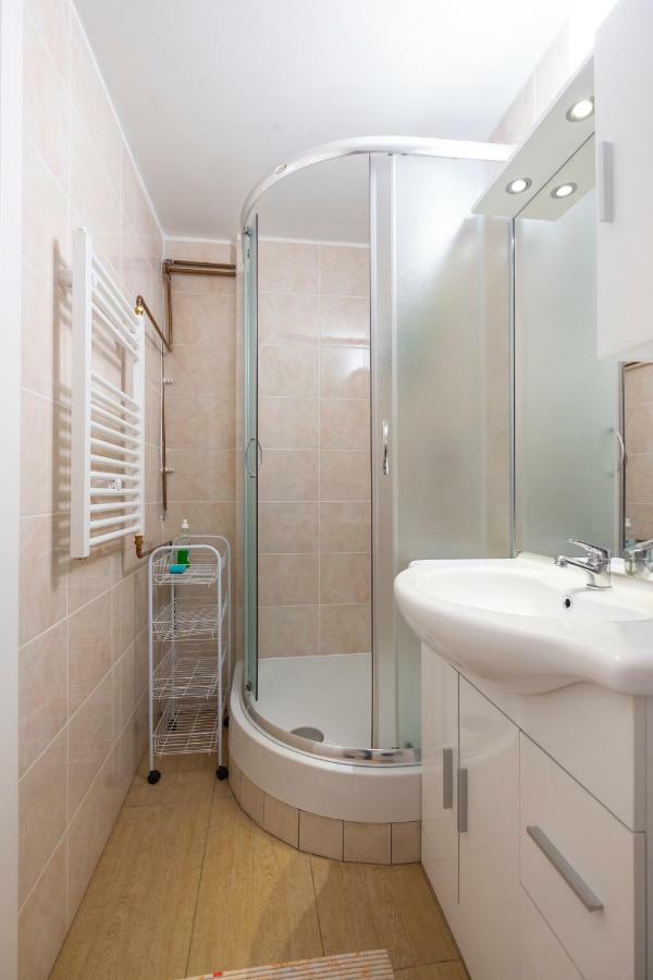 Newly Renovated Studio With Air Conditioner & Free Parking Ljubljana Eksteriør bilde